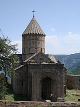Hauptkirche Surb Petros Poghos