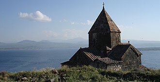 Kloster Sevan auf der Sevan-Halbinsel