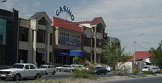 «Klein-Las-Vegas», Glückspielvorstadt bei Yerevan