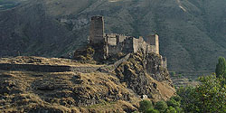 Festung Khertvisi im hoch über der Kura