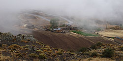 Regen und Nebel am Pass bei Kalaybar