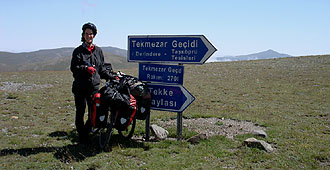 Auf dem 2700 m hohen Tekmezar Geçidi